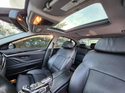 Used 2011 BMW 528i Sedan image 37