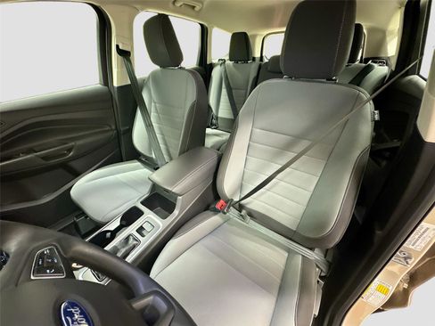 Used 2018 Ford Escape S FWD image 18