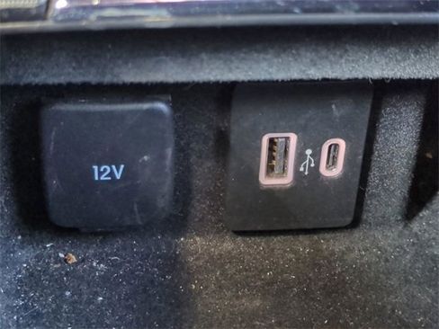 Used 2021 Lincoln Corsair Reserve w/ Equipment Group 201A image 23