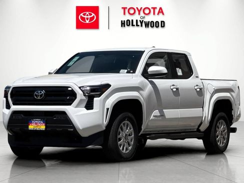 New 2026 Toyota Tacoma SR5 AWD/4WD image 7