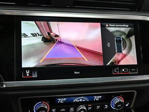 Certified 2025 Audi Q3 2.0T Premium Plus w/ Premium Plus Package image 14