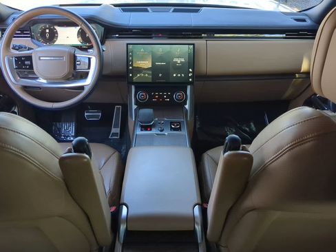 Certified 2023 Land Rover Range Rover Long Wheelbase Autobiography image 15