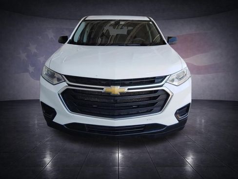 Used 2021 Chevrolet Traverse LS FWD image 8