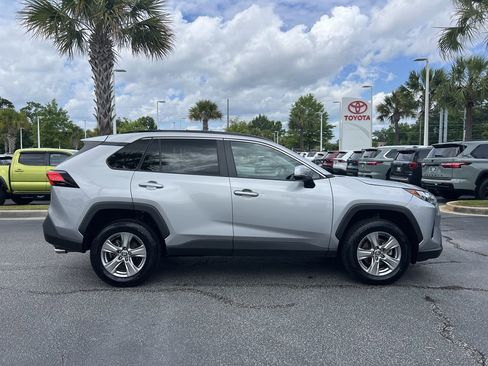 Used 2024 Toyota RAV4 XLE FWD image 11