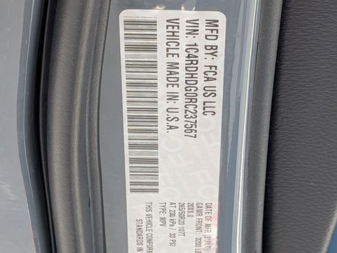 Used 2024 Dodge Durango GT RWD image 44