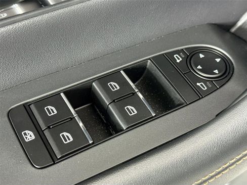 New 2026 MAZDA CX-70 3.3 Turbo w/ Preferred Package AWD/4WD image 27