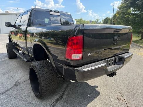 Used 2018 RAM 2500 Big Horn w/ Sport Appearance Group AWD/4WD image 6
