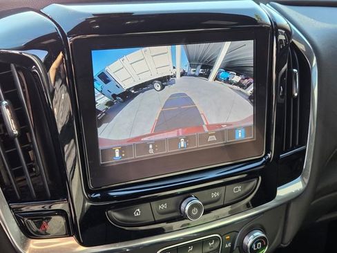 Certified 2023 Chevrolet Traverse LT image 21