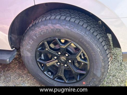 Used 2022 Ford Expedition Timberline image 8