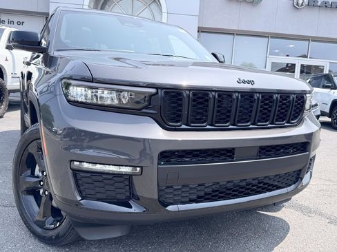 New 2025 Jeep Grand Cherokee L Limited w/ Black Appearance Package image 1
