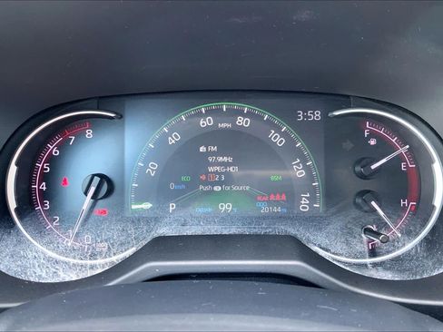 Used 2024 Toyota RAV4 XLE Premium FWD image 26