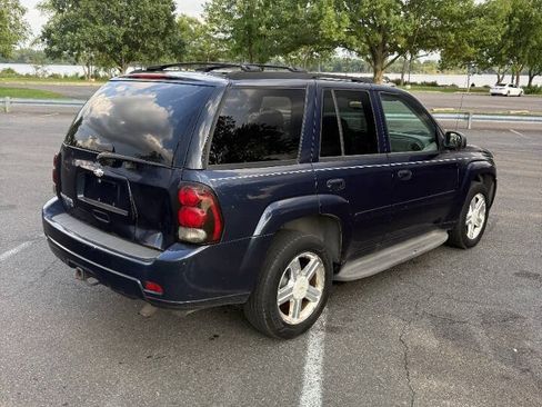 Used 2008 Chevrolet TrailBlazer LT AWD/4WD image 7