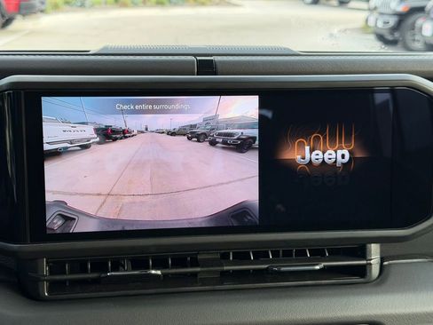 New 2026 Jeep Gladiator Sport image 16