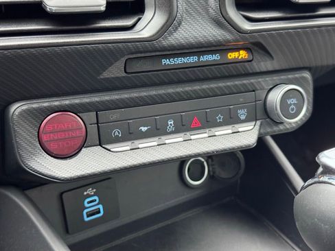 Used 2025 Ford Mustang GT RWD image 12
