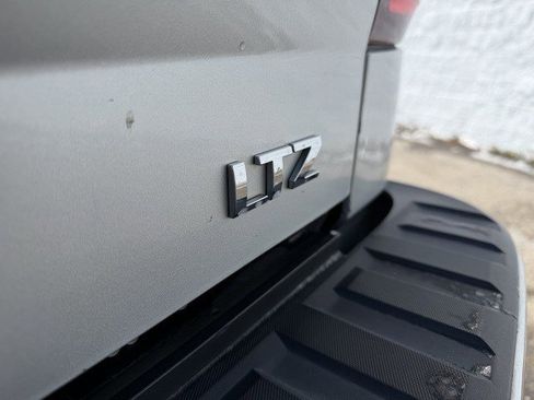 Used 2018 Chevrolet Silverado 1500 LTZ w/ High Desert Package image 19