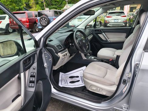 Used 2016 Subaru Forester 2.5i Premium w/ All-Weather Package AWD/4WD image 15