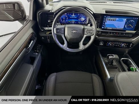 Used 2024 Chevrolet Silverado 1500 LT Trail Boss w/ Protection Package image 22