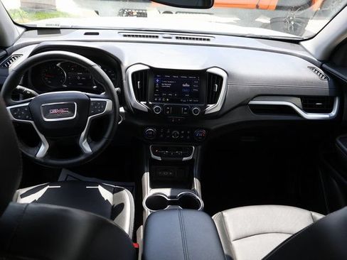 Certified 2024 GMC Terrain SLT AWD/4WD image 18