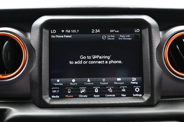 Certified 2021 Jeep Gladiator Mojave AWD/4WD image 31