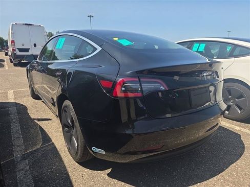 Used 2019 Tesla Model 3 Standard Range Plus RWD image 4