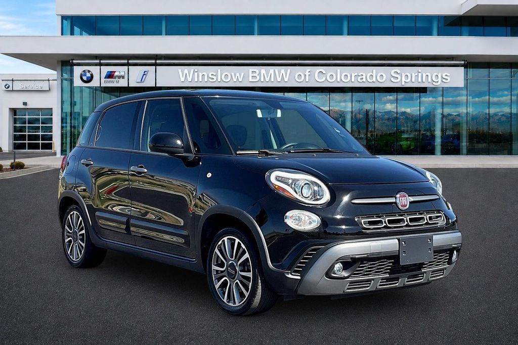 Used 2019 FIAT 500L Trekking FWD image 1