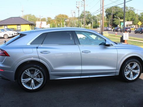 Used 2022 Audi Q8 Premium Plus image 24