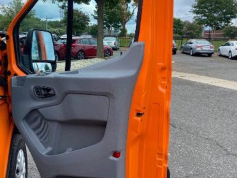 Used 2017 Ford Transit 150 148 Low Roof RWD image 16