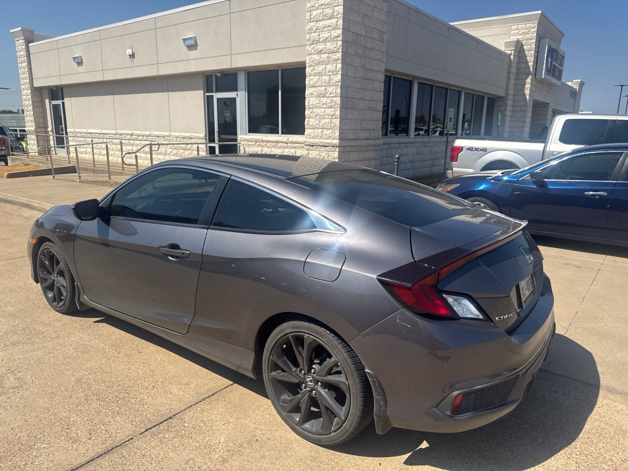 Used 2019 Honda Civic Sport image 6