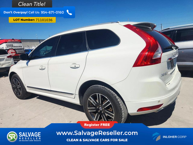 Used 2016 Volvo XC60 T6 w/ Proximity Package FWD image 3