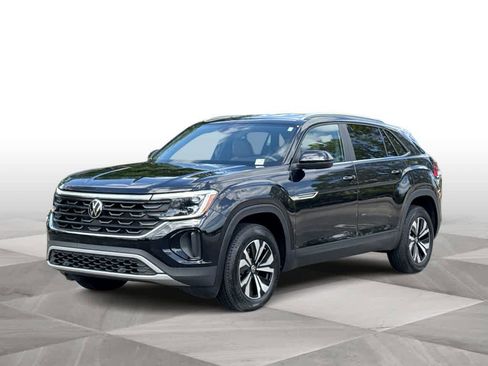 Used 2024 Volkswagen Atlas Cross Sport SE image 4