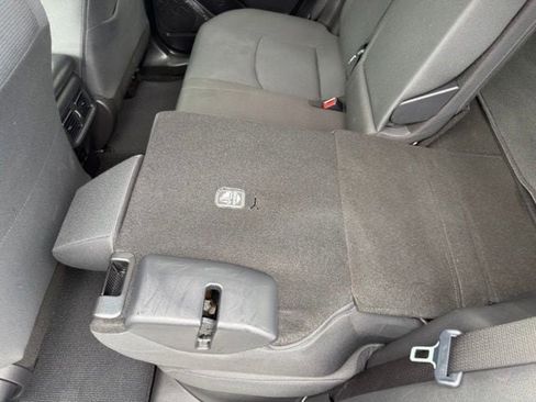 Used 2024 Toyota RAV4 LE AWD/4WD image 20