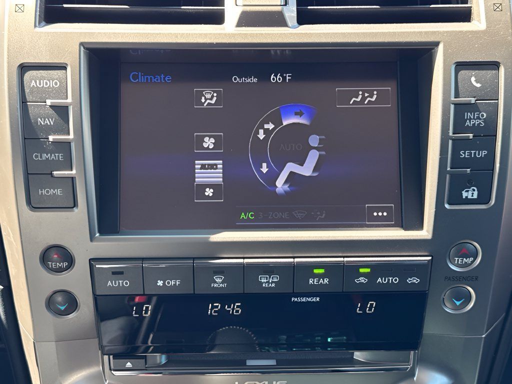 Used 2015 Lexus GX 460 w/ Premium Package AWD/4WD image 19