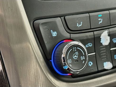 Used 2015 Buick Verano Leather FWD image 20