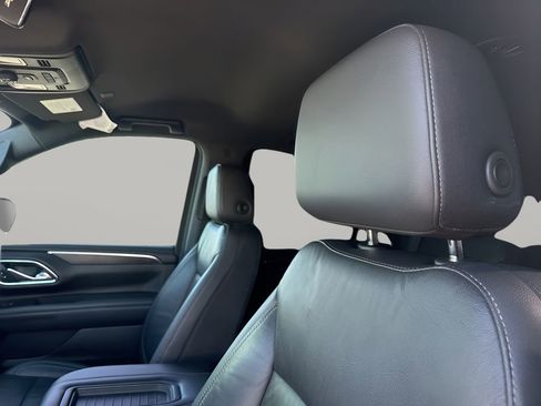Used 2021 Chevrolet Tahoe LT RWD image 17