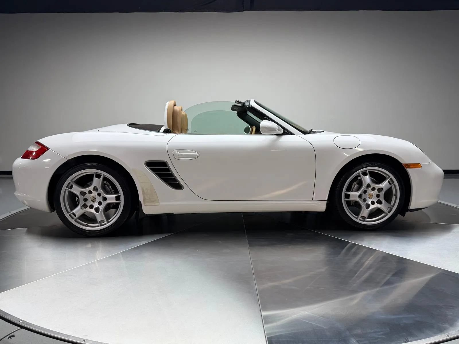 Used 2008 Porsche Boxster RWD image 6