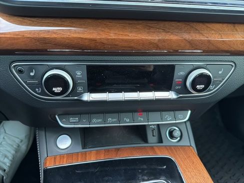 Certified 2023 Audi Q5 2.0T Prestige w/ Prestige Package image 10