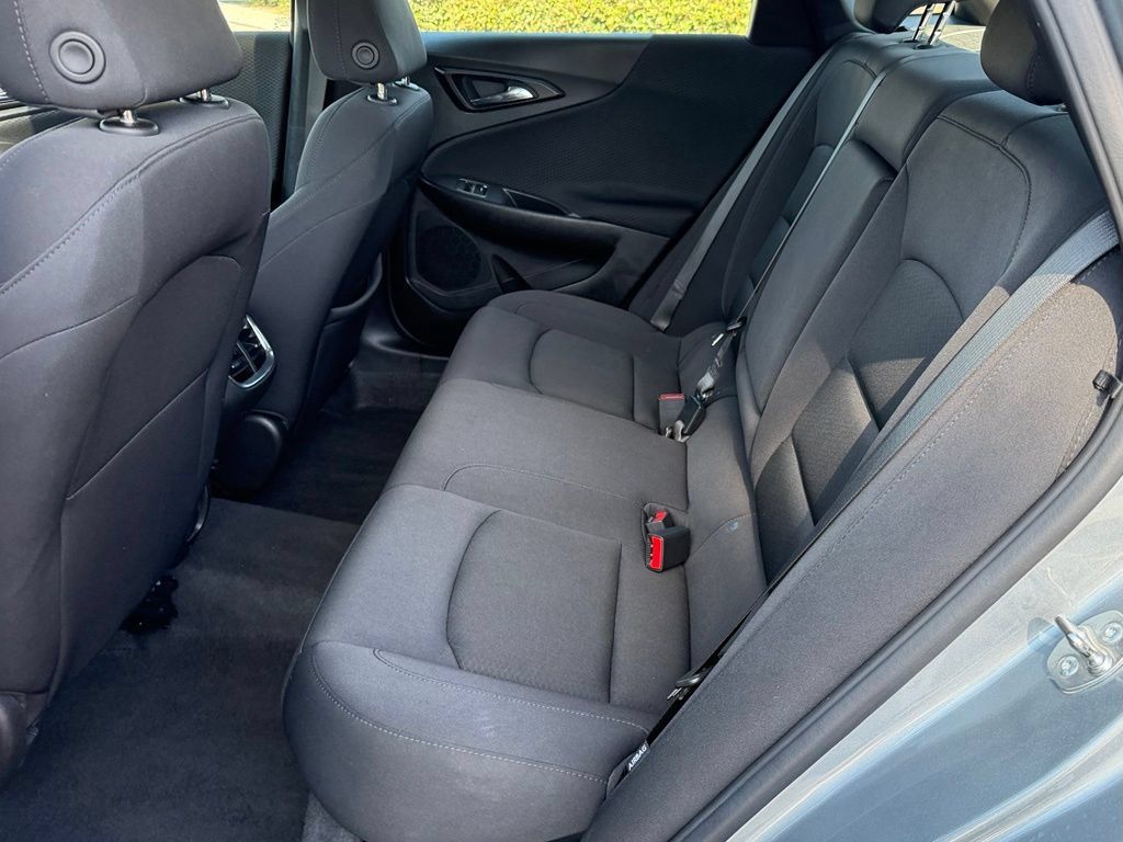 Used 2024 Chevrolet Malibu LT FWD image 22