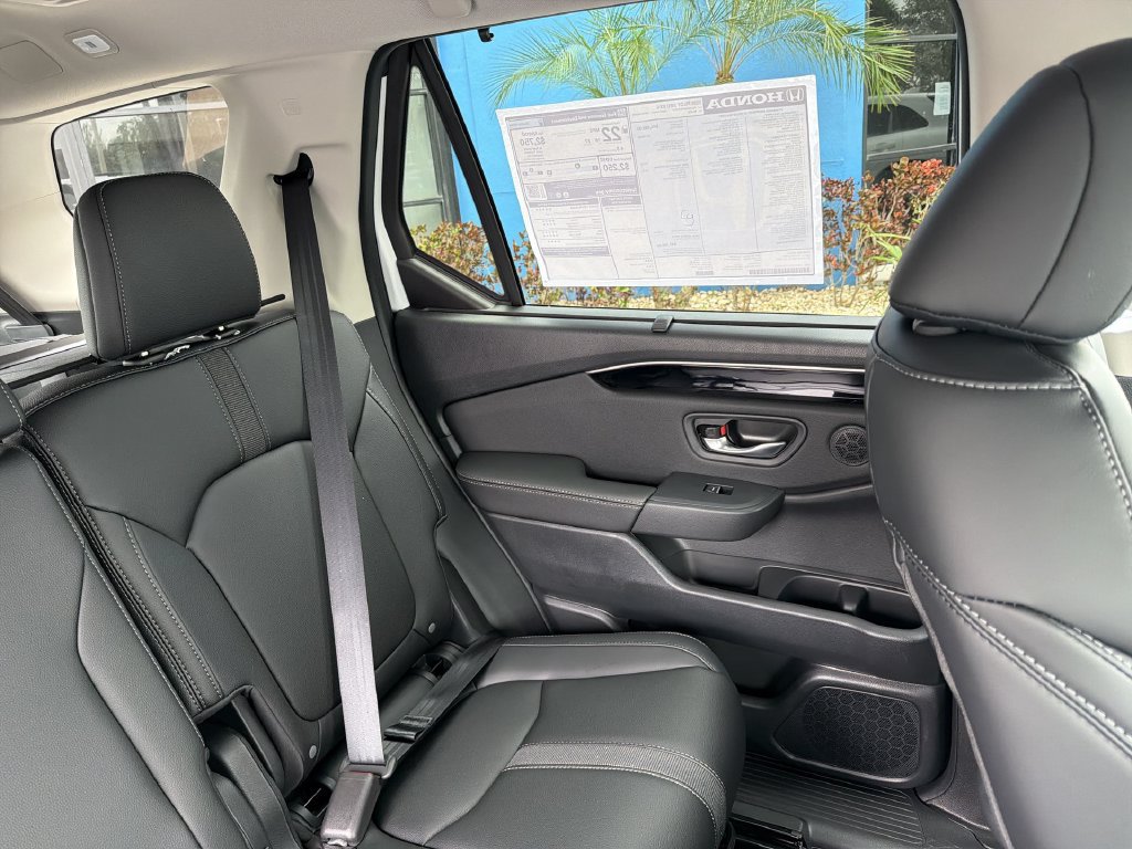 New 2026 Honda Pilot EX-L image 15