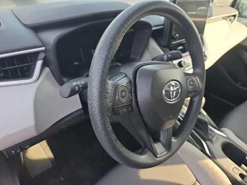 Used 2026 Toyota Corolla LE FWD image 8