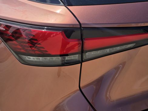Used 2025 Lexus RX 350 Premium Plus w/ Accessory Package (Z1) FWD image 30