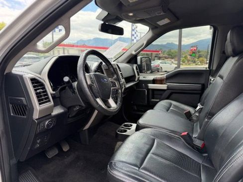 Used 2019 Ford F150 Lariat w/ FX4 Off-Road Package AWD/4WD image 15