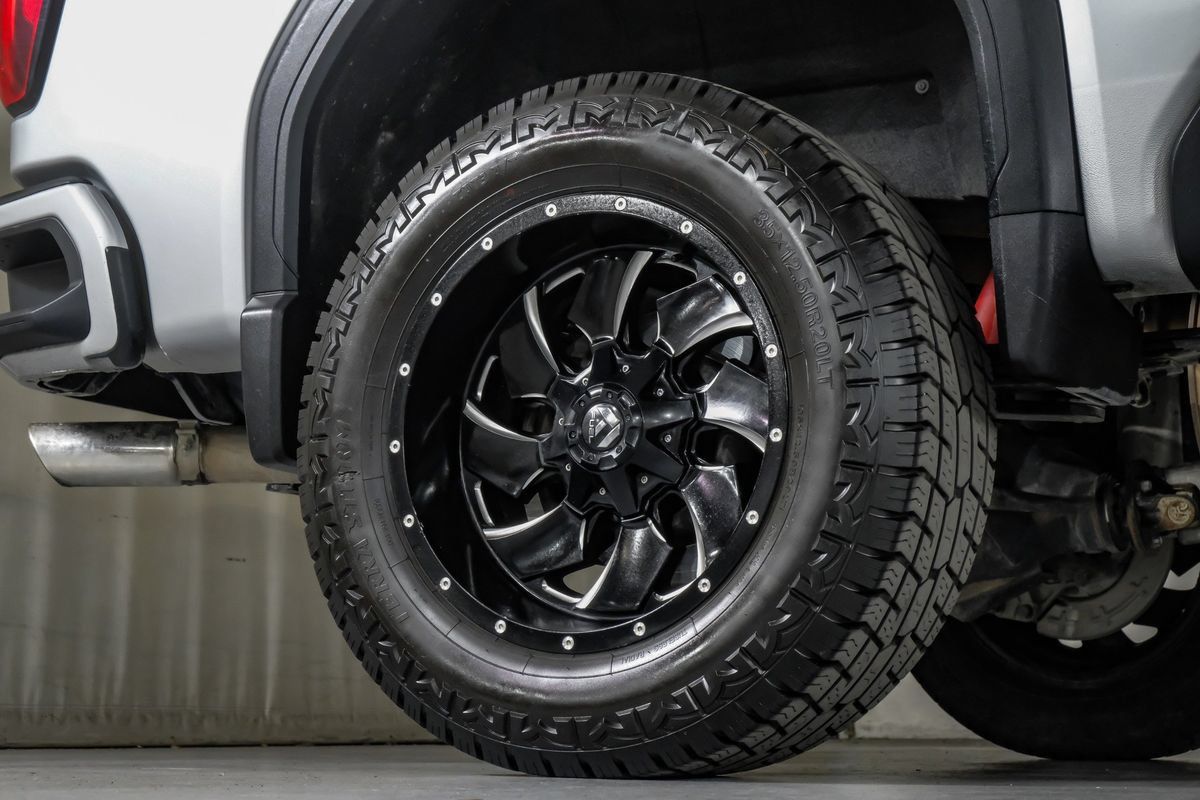 Used 2021 GMC Sierra 2500 Denali w/ Denali Ultimate Package AWD/4WD image 52