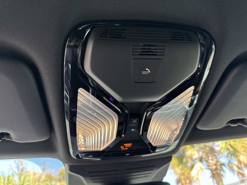 New 2026 BMW X5 xDrive40i w/ Climate Comfort Package image 28