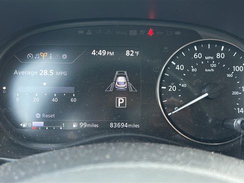 Used 2021 Nissan Kicks SR w/ SR Premium Package FWD image 23