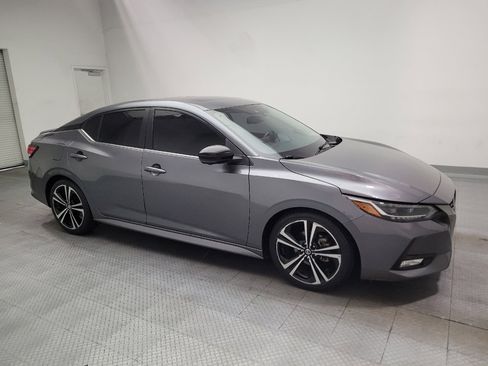 Used 2021 Nissan Sentra SR w/ SR Premium Package FWD image 11