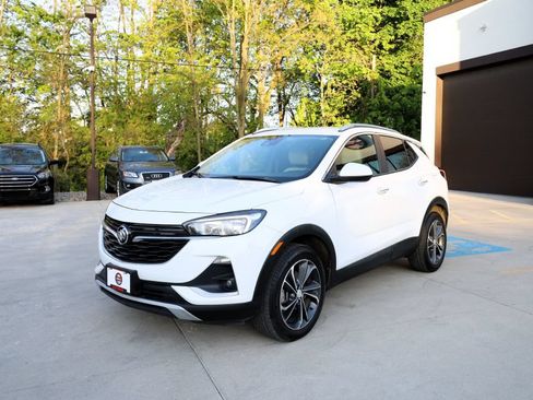 Used 2021 Buick Encore GX Select FWD image 3