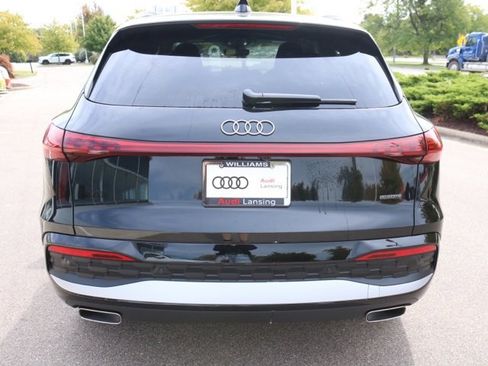 New 2025 Audi Q5 Premium Plus image 4