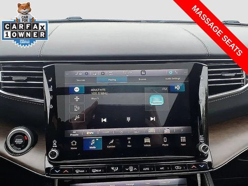 Used 2023 Jeep Grand Wagoneer L Series II AWD/4WD image 30