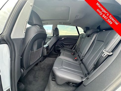 Used 2023 Audi Q8 Premium Plus image 16