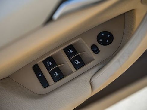 Used 2015 BMW X1 xDrive28i AWD/4WD image 39